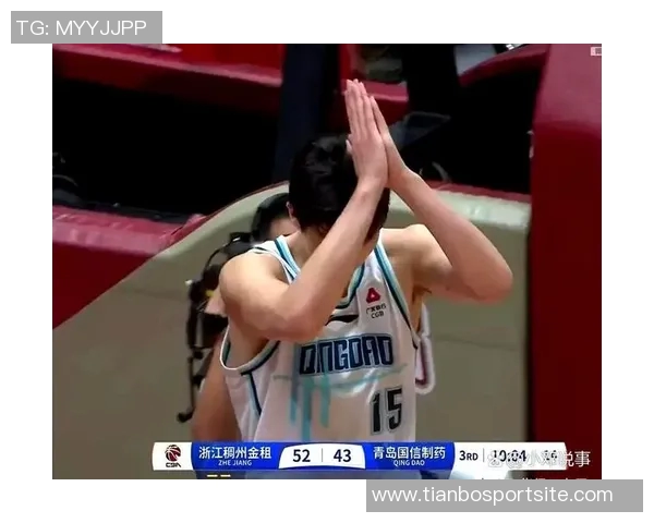 杨瀚森无私助攻辛森三分雨下不停本场第七记三分球精彩瞬间 杨瀚森无私助攻辛森三分雨下不停本场第七记三分球精彩瞬间