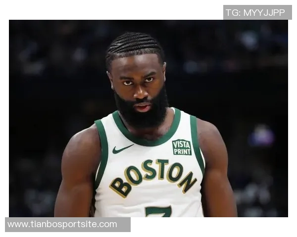 杰伦布朗赞沃尔什表现出色防守与关键投篮双双奏效